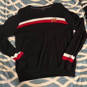 tommy hilfiger long sleeve super soft and festive size XL